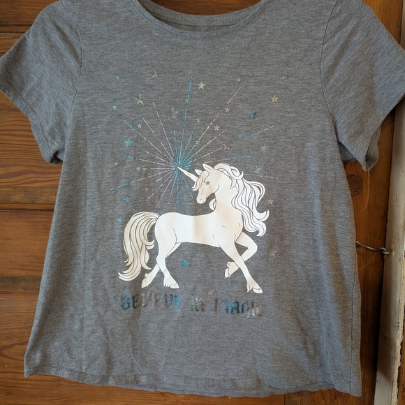 SO Other - SO Gray Short Sleeve Tee with Unicorn Graphic